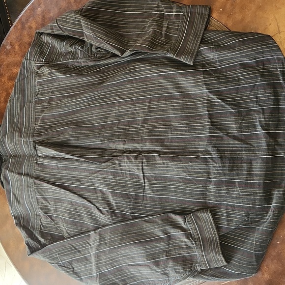 'Free Add On' Retreat Button Shirt Sz XL - Picture 5 of 6